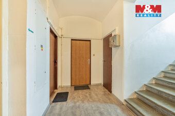 Nabízíme k prodeji byt o dispozici 1+kk a podlahové ploše 27