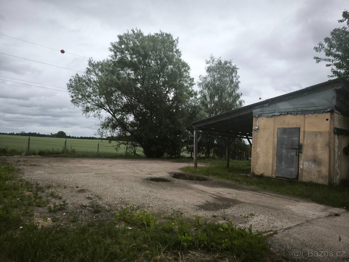 K pronájmu nabízíme venkovní skladovací plochu o velikosti 4