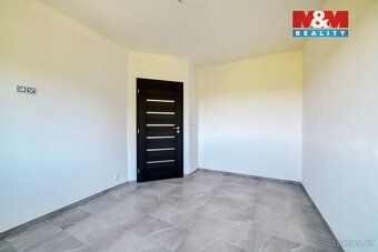 Nabízíme k pronájmu moderní byt 3+kk o rozloze 73 m², který 