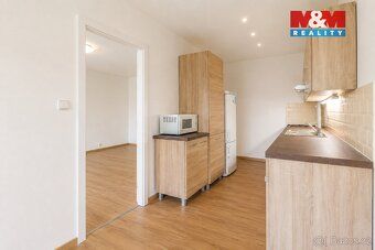 Nabízíme k pronájmu byt 3+1 o celkové ploše 72 m2 v 1. patře