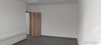 Nabízíme k pronájmu nově zrekonstruované kanceláře v centru 