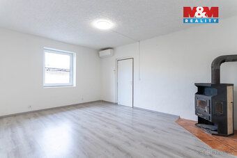 Exkluzivně Vám nabízíme k prodeji rodinný dům se zahradou v 