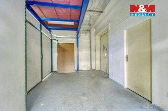 Nabízíme k pronájmu atraktivní a vzdušné prostory v 1. patře
