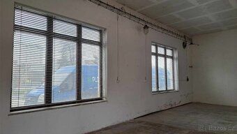 Pronajmu sklad 66m2 nedaleko centra Opavy. Nachází se na Oti