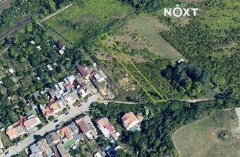 Soubor pozemků o celkové výměře 1 348 m², vše v katastrálním