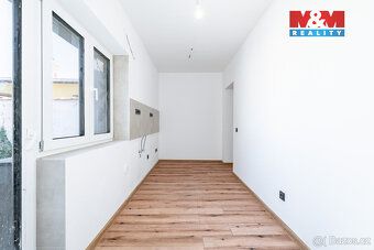 Prodej stylově zrekonstruovaného rodinného domu na ulici Vrc