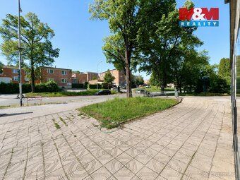Nabízíme k pronájmu obchodní prostory o celkové výměře 119 m