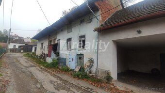 Ev.č. 02082 Představujeme nemovitost, která je určena ke kom