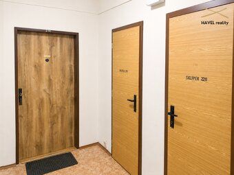 BYT 4+1, 90m², 7. NADZEMNÍ PODLAŽÍ,SKLEP 6 m², LODŽIE, PRAHA