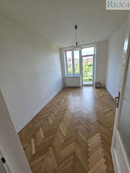 Pronájem luxusního prostorného nového bytu 2KK + balkon,zahr