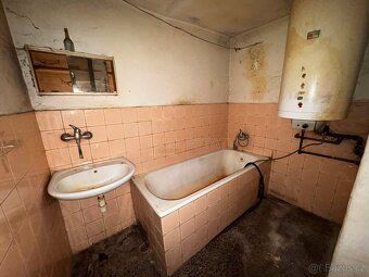 Rodinný dům s pozemkem 3 034 m² – jedinečná příležitost pro 