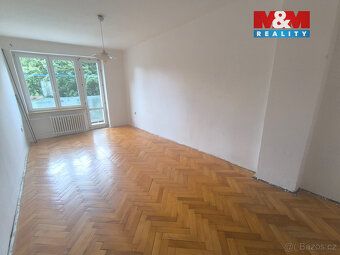 Hledáte bydlení, kde nebudete řešit parkování a zároveň bude