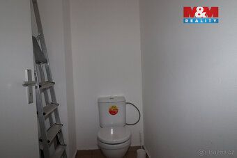 Nabízíme k pronájmu komerční prostor o velikosti 120 m² v ce