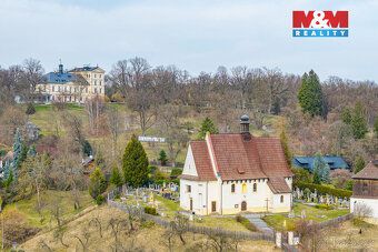 Nabízíme k prodeji atraktivní stavební pozemek o výměře 1185