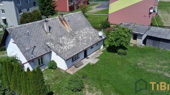 Ev.č. 00295 Nabízíme Vám k prodeji samostatně stojící rodinn