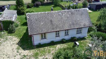 Ev.č. 00295 Nabízíme Vám k prodeji samostatně stojící rodinn