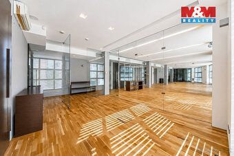 Nabízíme k pronájmu exkluzivní a jedinečné kancelářské prost