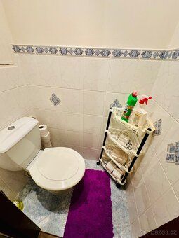 Exkluzivně nabízíme k pronájmu bytovou jednotku 2+1 s balkon