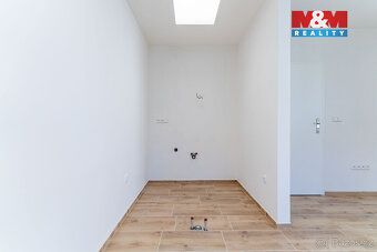 Ve vyhledávané lázeňské obci Slatinice nabízíme novostavbu p
