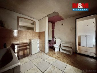 Nabízíme k prodeji přízemní rodinný domek o podlahové ploše 