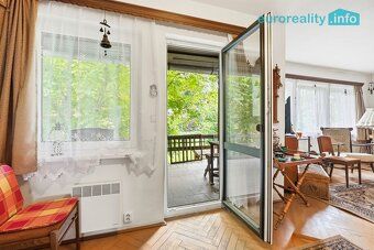 Rodinný dům 5+1 s garáží a dílnou, pozemek 636 m², Sosnová u