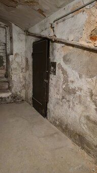 Hledáte bezpečné místo pro uskladnění materiálu, zboží z e-s