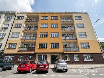 K dlouhodobému podnájmu nabízíme byt o dispozici 2+1 v oblíb