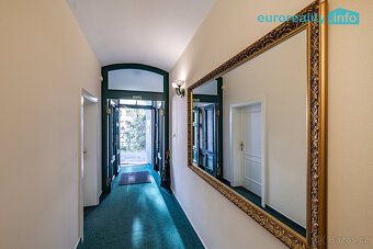 V rezidenci Evergreen Apartments nabízíme k pronájmu nadstan