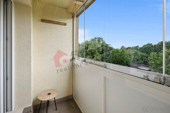 Nabízíme investičně zajímavý byt 3+1 o výměře 68 m² v lokali