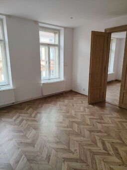 Prodám rekonstruovaný byt na ulici Božkova,nezařízený k nast