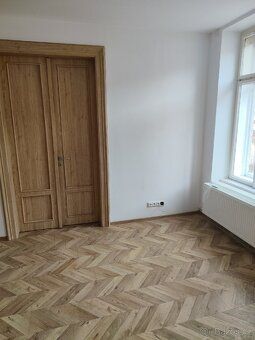 Prodám rekonstruovaný byt na ulici Božkova,nezařízený k nast