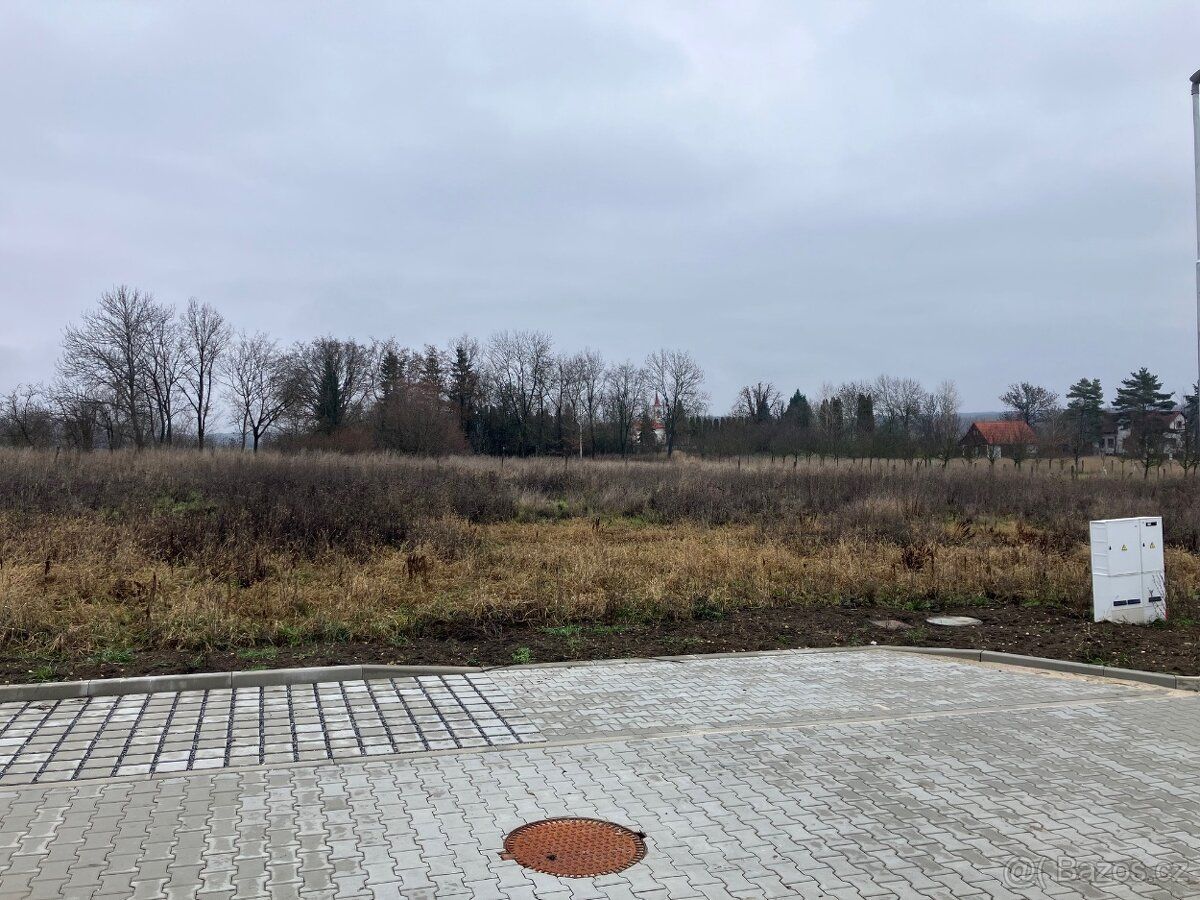 Prodej stavebního pozemku 817 m2 – Rožďalovice, okres Nymbur