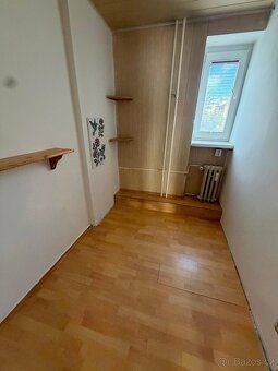 Nabízíme k prodeji bytovou jednotku 3+1 s balkonem o celkové