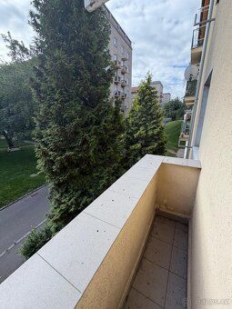 Nabízíme k prodeji bytovou jednotku 3+1 s balkonem o celkové