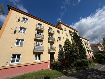 Nabízíme k prodeji bytovou jednotku 3+1 s balkonem o celkové