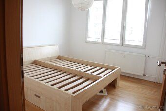 Nabízím k dlouhodobému pronájmu byt 2+1 s velkou šatnou, kte