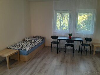 Levné ubytování Neratovice -Libiš Pokoje 2,3,4 lůžkové..Ubyt