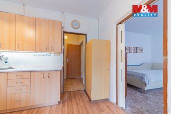 Nabízíme prodej bytu 1+1 ve pátém patře panelového domu s vý
