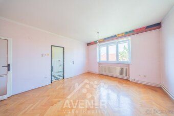 Ev.č. 69537 Ve výhradním zastoupení Vám nabízíme k prodeji b