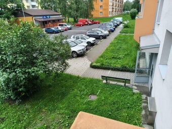 Nabízíme k pronájmu zrekonstruovaný byt o dispozici 2+1 a po