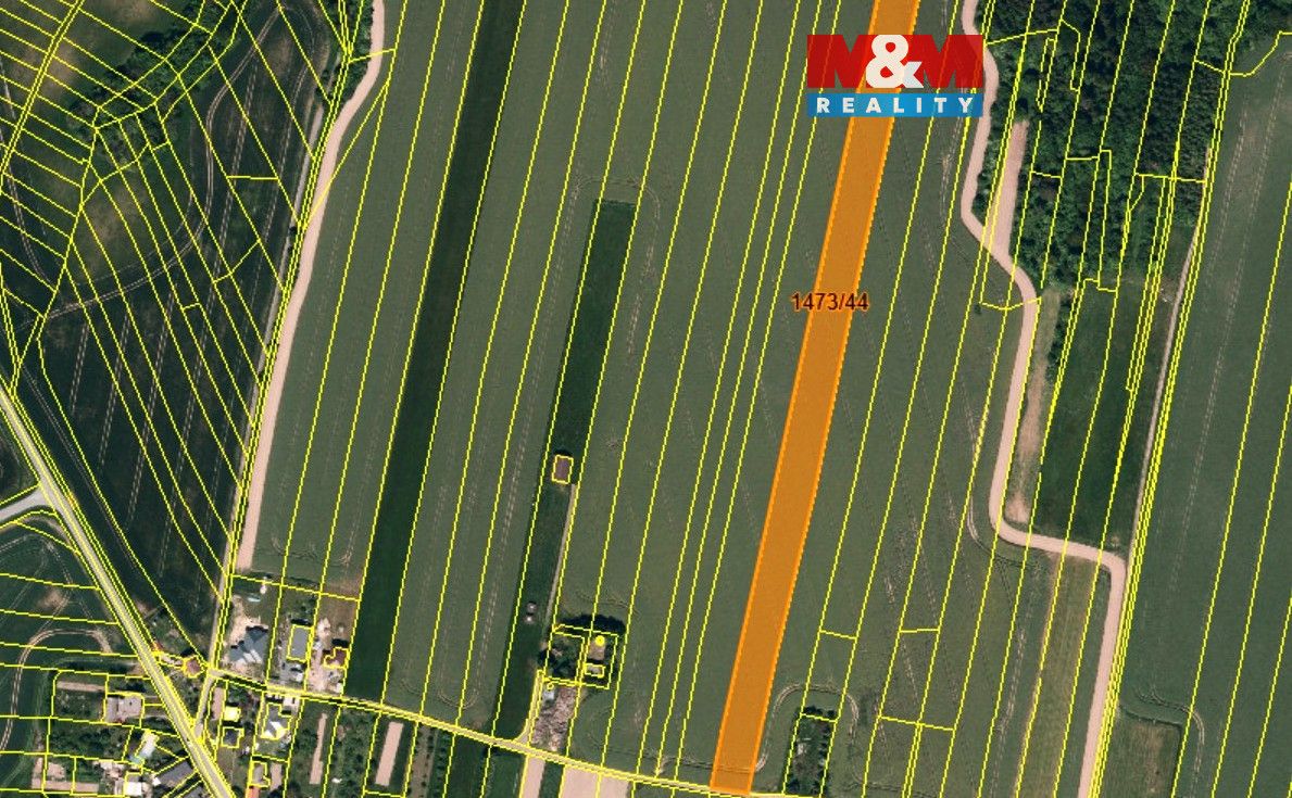 Prodej pole o výměře 1 163 m² v katastrálním území Tísek. Po