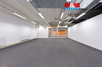 Nabízíme pronájem komerčního prostoru o velikosti 12 m², umí