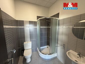 Nabízíme k pronájmu moderní a flexibilní kancelářské prostor