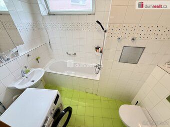 +popl. 4000, , Nabízíme k pronájmu moderní a velmi světlý by