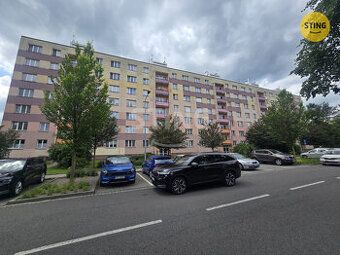 Nabízíme k pronájmu pokoj ve sdíleném bytě v Třinci na ulici