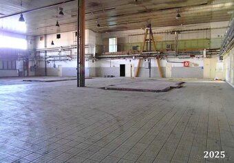 Nabízíme světlou, vjezdovou, víceúčelovou halu 2.462 m2 + zá