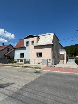Pronajmu bez kauce a rezervačních poplatků velký, rezidenční