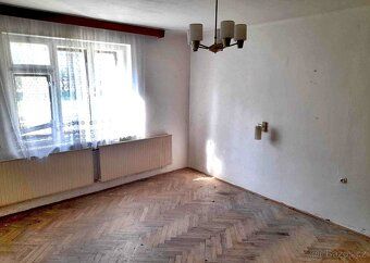 Nabízím k prodeji RD v obci Kožušice,okr.Vyškov .Jedná se o 