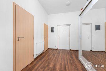 Ev.č. 01032 Ve výhradním zastoupení nabízíme světlý, vzdušný