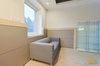 Hledáte reprezentativní prostor pro svůj vysněný salon krásy